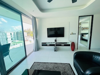 twin sands resort penthouse