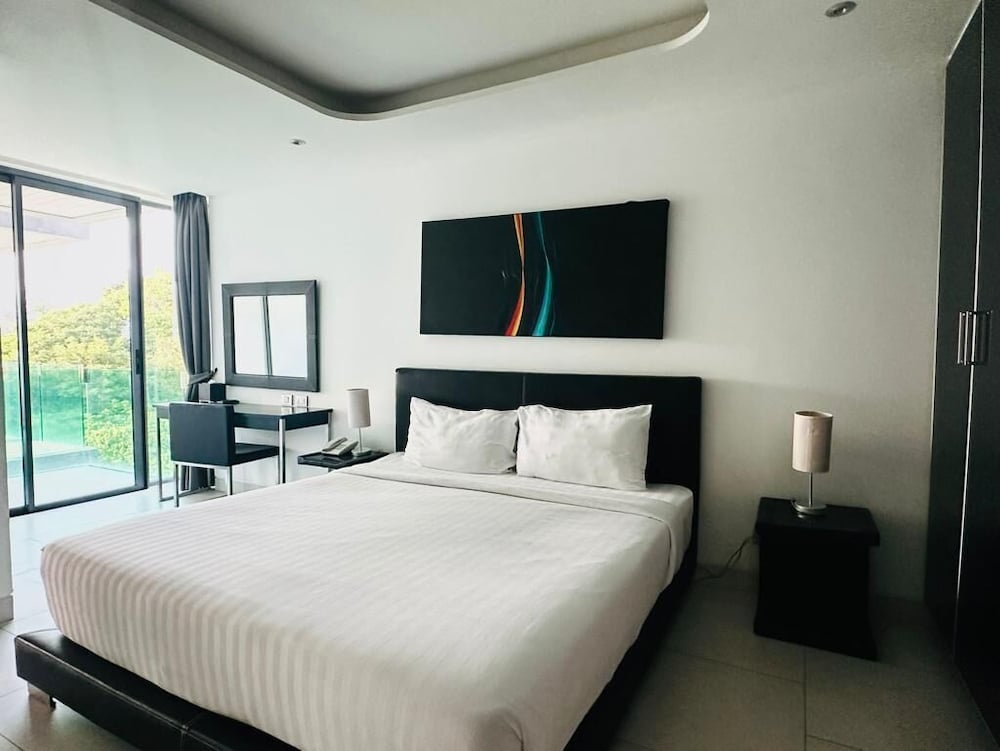 twin sands resort penthouse