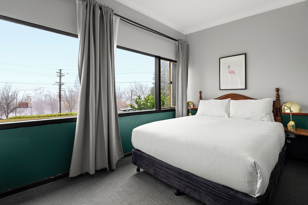 echo point discovery motel