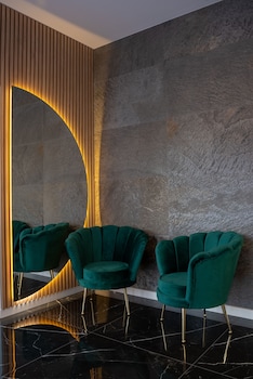 Hotel-Img