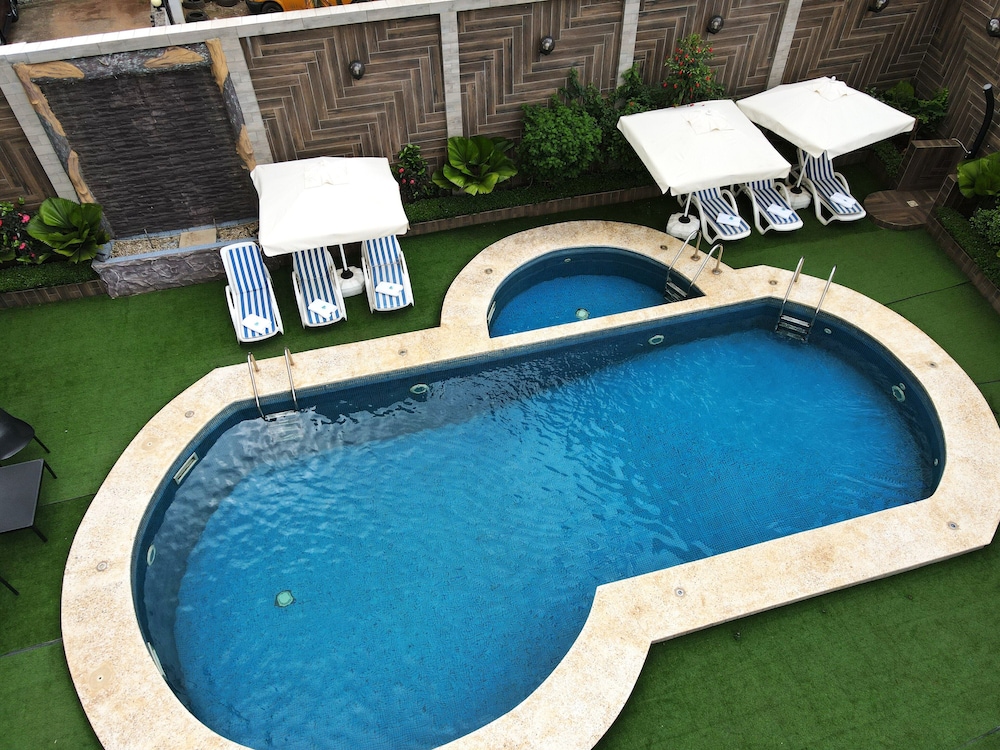 suita hotel