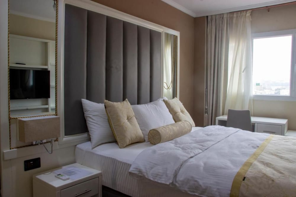 suita hotel