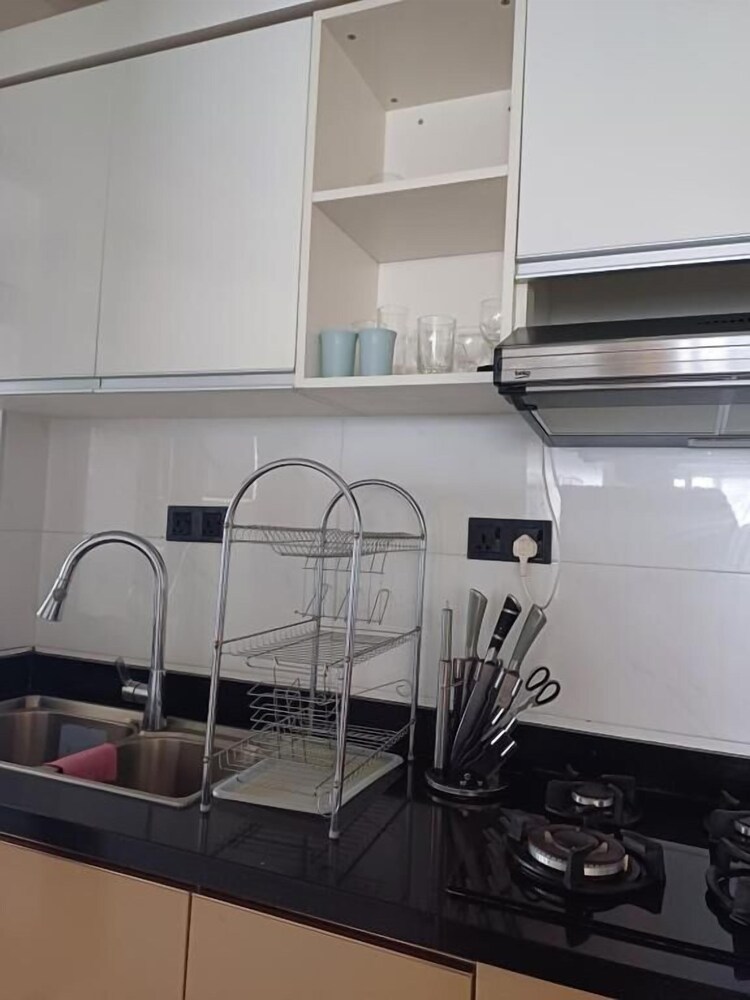 urban oasis apartment by edmor suites