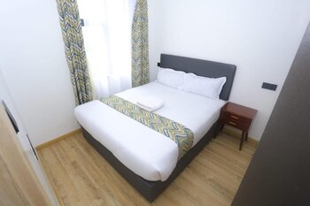 urban oasis apartment by edmor suites