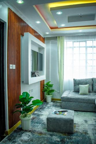 urban oasis apartment by edmor suites