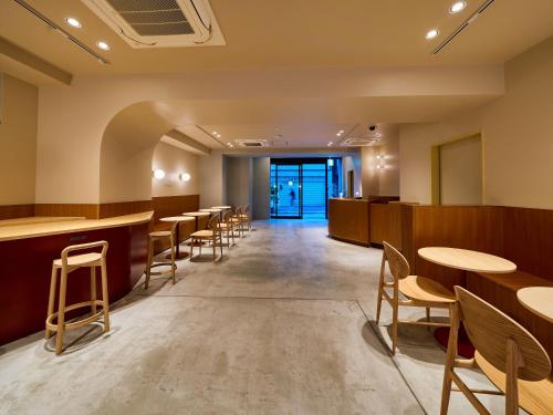 hotel plus hostel tokyo asakusa 2