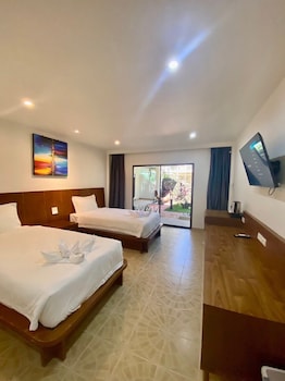 v beach resort