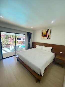 v beach resort