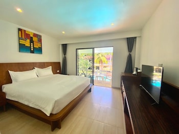 v beach resort
