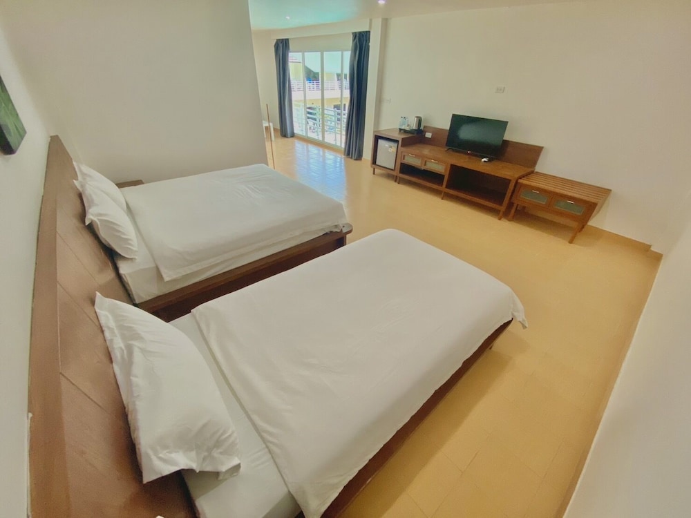 v beach resort