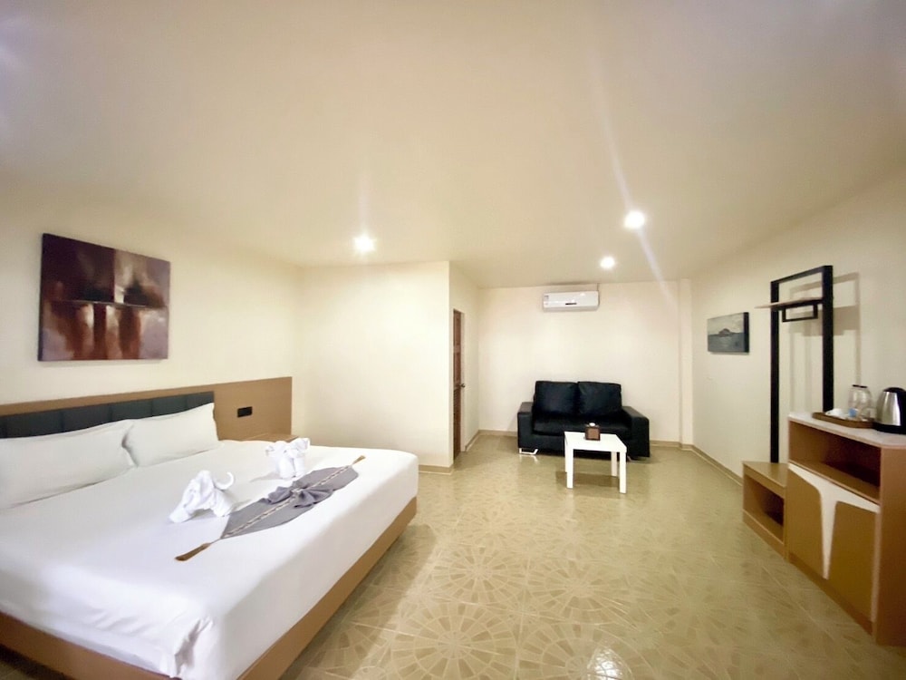 v beach resort