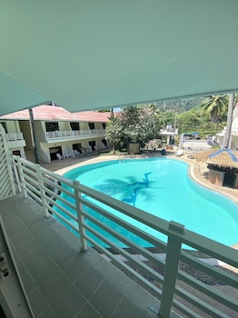v beach resort