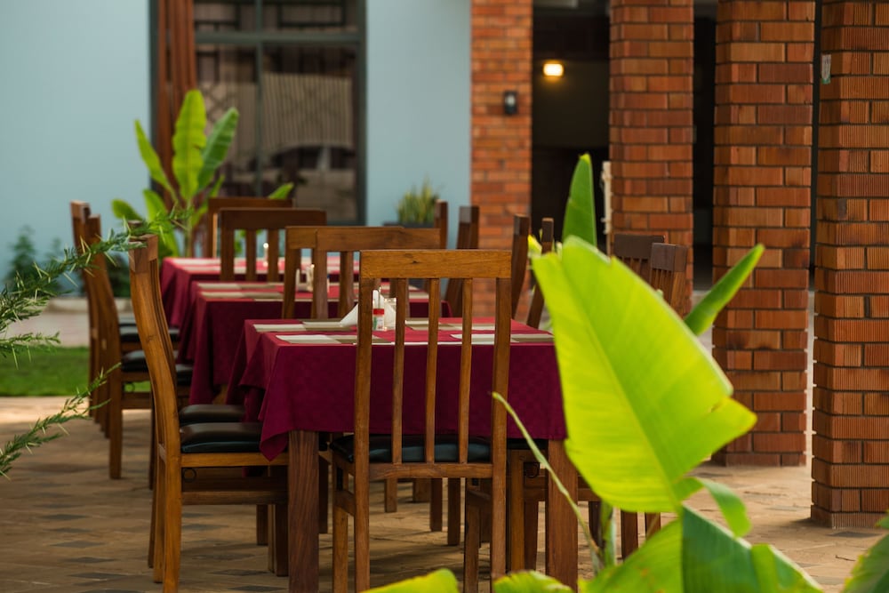 medan hotel and apartments