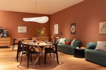 sonder rose
