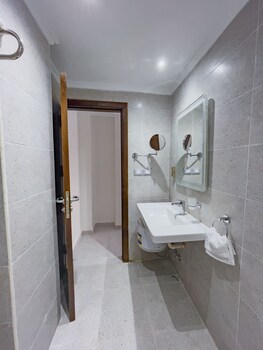 khufu house