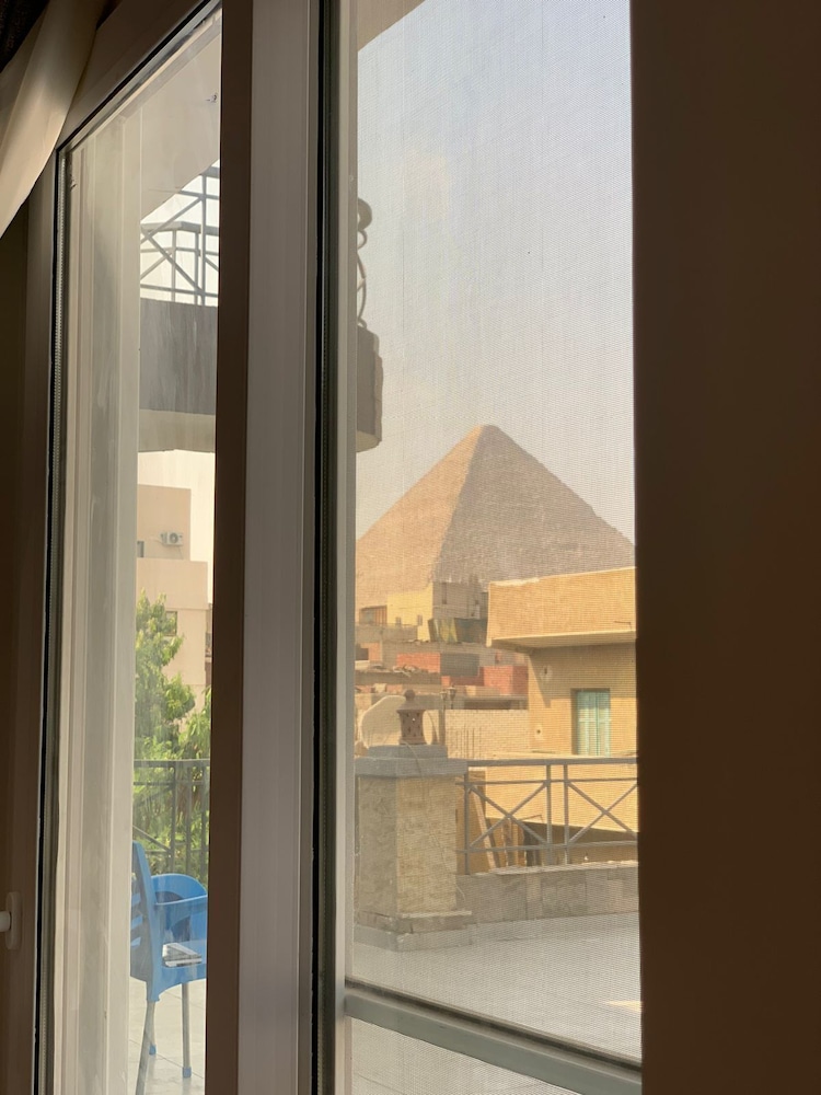 khufu house