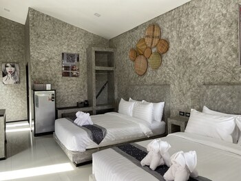 hideaway resort ban chang