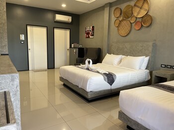 hideaway resort ban chang