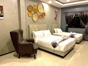 hideaway resort ban chang