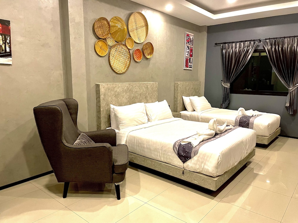 hideaway resort ban chang