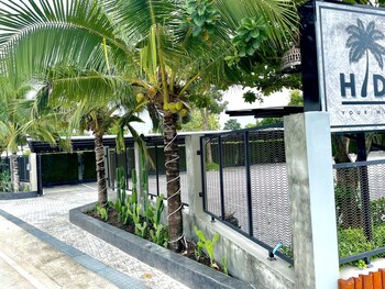 hideaway resort ban chang