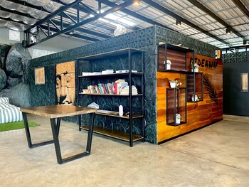 hideaway resort ban chang