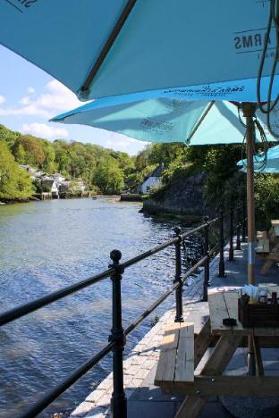 the shipwrights arms