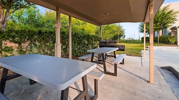 Best Western Plus Kenedy Inn,Kenedy>>Beeville,3 star