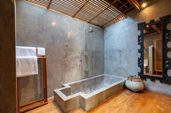 the gardens seminyak