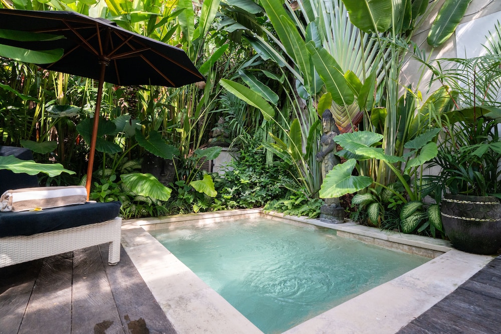 the gardens seminyak