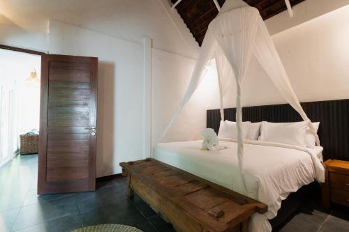 the gardens seminyak