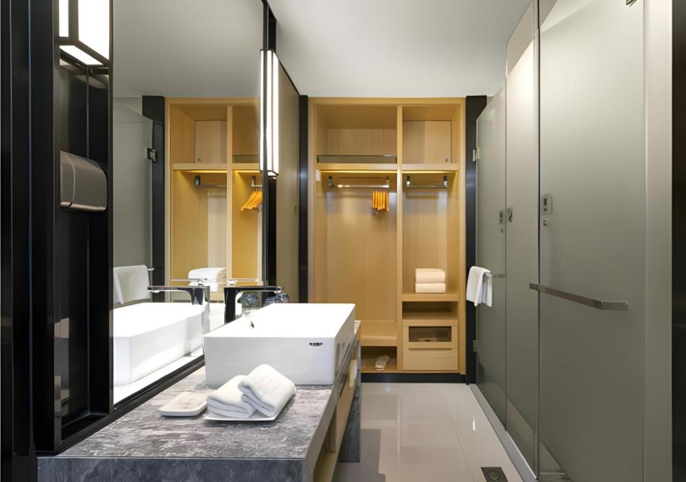 echarm hotel haikou zhongshan south road high speed railway east station