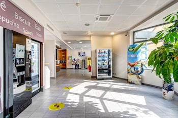 bandb hotel orly rungis aeroport 2