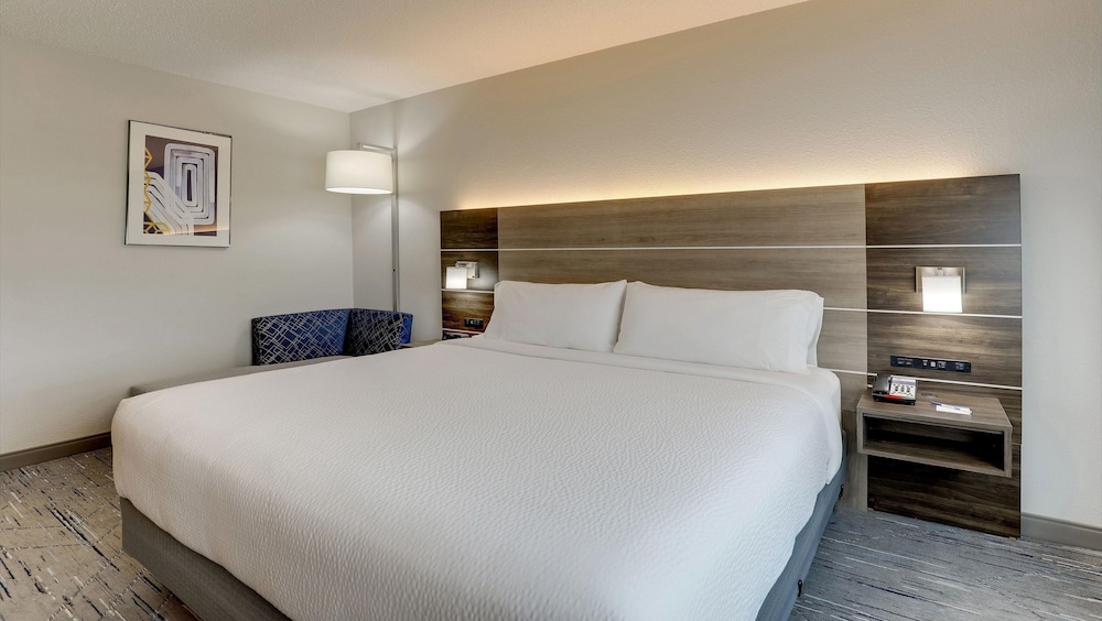 holiday inn express kenner new orleans airport by ihg