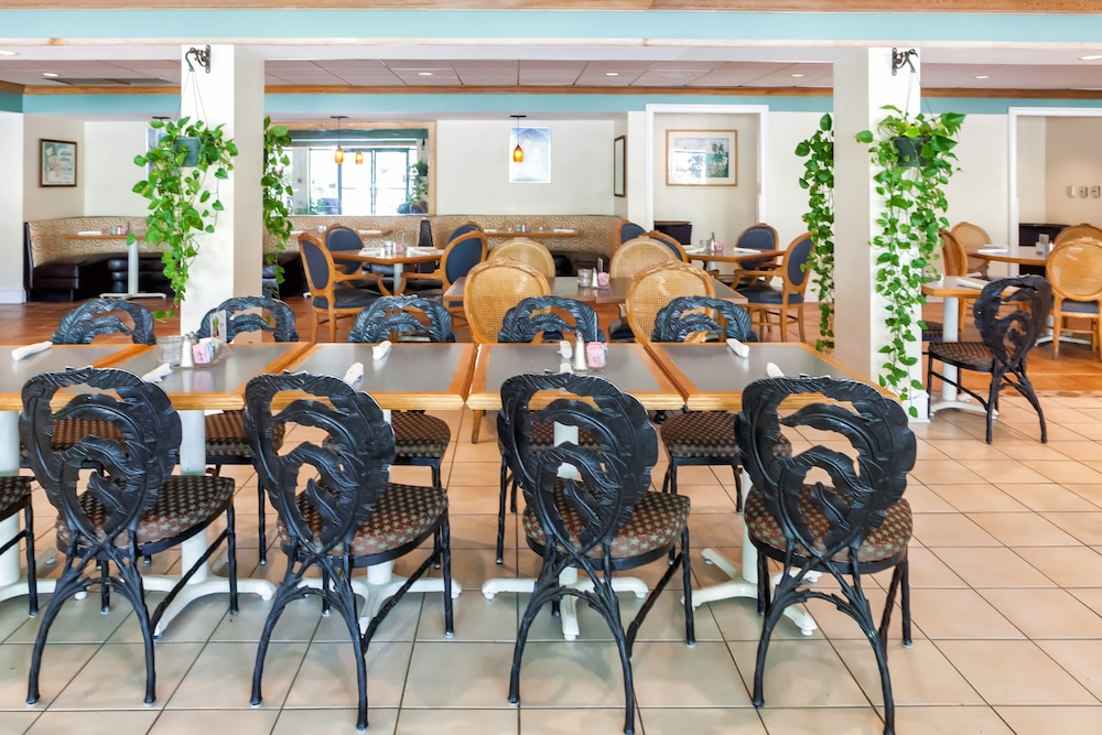holiday inn key largo by ihg