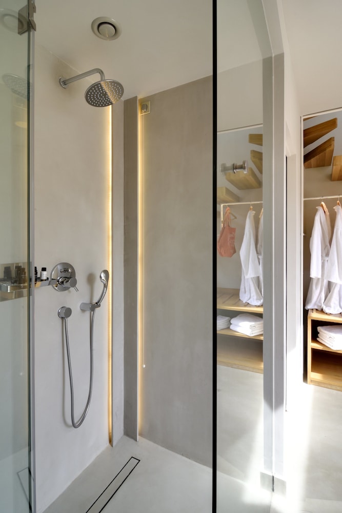 coco mat hotel nafsika