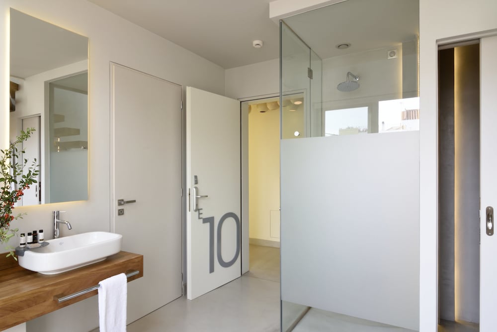 coco mat hotel nafsika