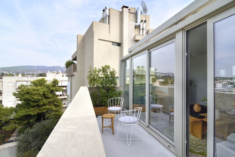 coco mat hotel nafsika