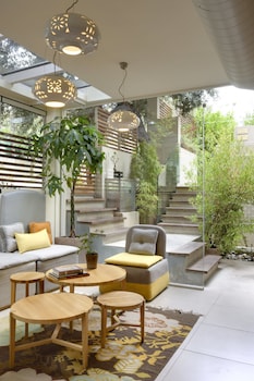 coco mat hotel nafsika