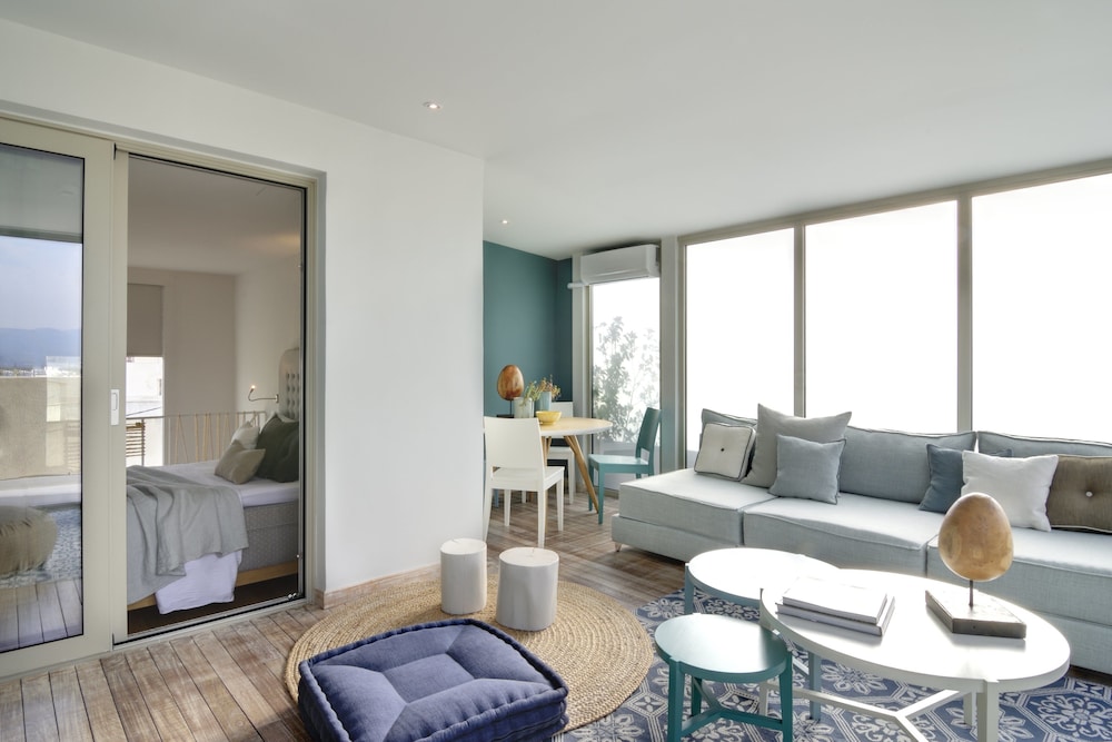 coco mat hotel nafsika