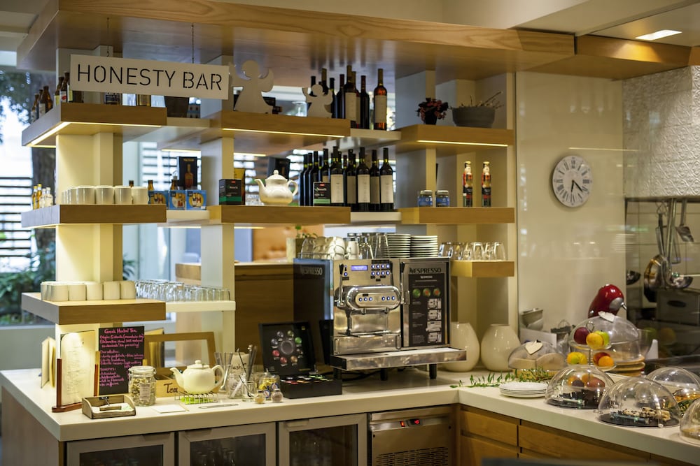 coco mat hotel nafsika