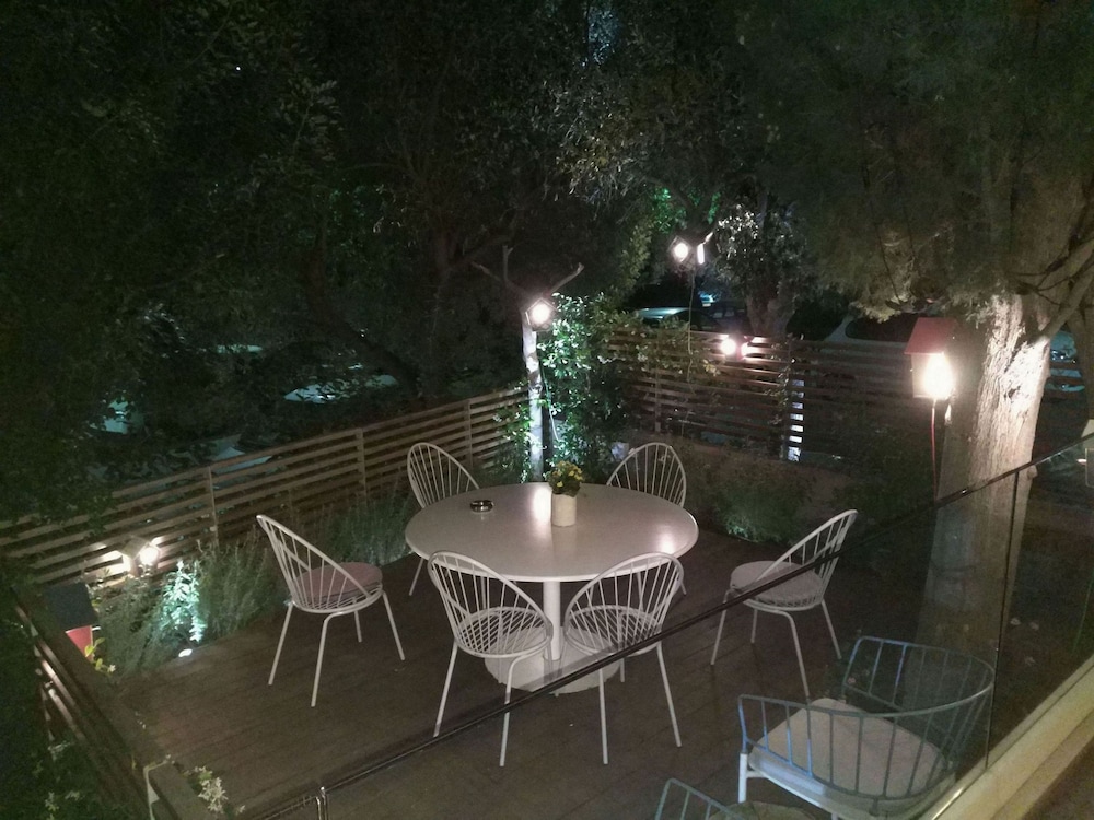 coco mat hotel nafsika