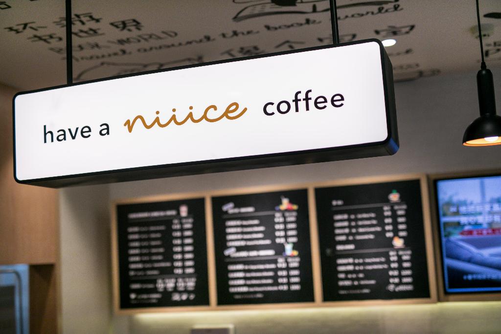 hanting hotel guangzhou yantang metro station