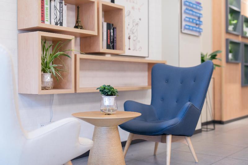 hanting hotel guangzhou yantang metro station