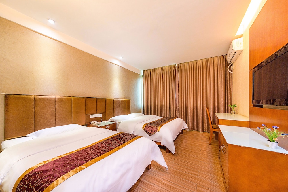 kaiserdom hotel airport branch