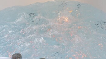 geoje island ahat spa pension