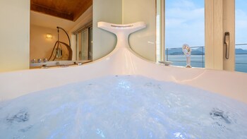 geoje island ahat spa pension