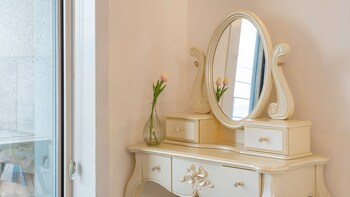 geoje island ahat spa pension