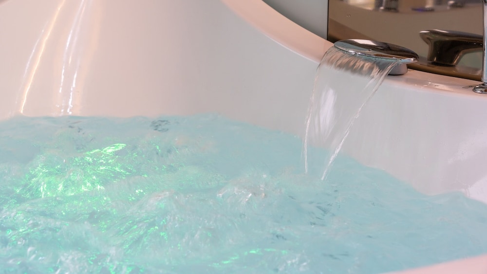 geoje island ahat spa pension