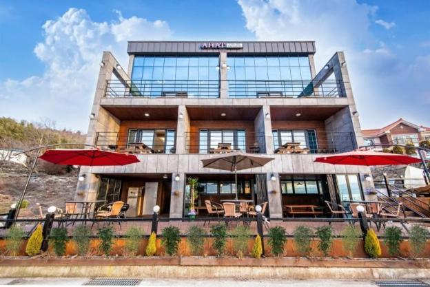 geoje island ahat spa pension